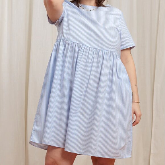 Tradlands Dresses & Skirts - BNWOT Tradlands Nico Dress in "Harbor" (Blue & White Stripes) 2XL